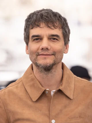 Wagner Moura height profile photo