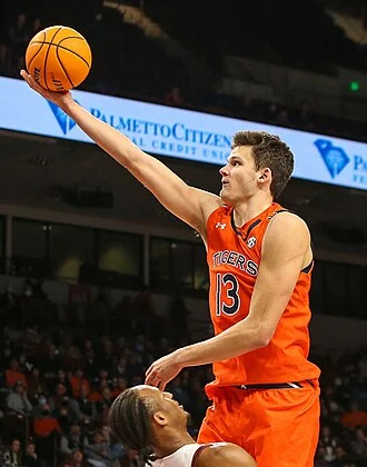 Walker Kessler height profile photo