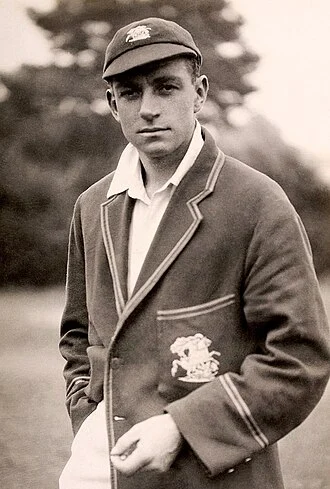 Wally Hammond height profile photo