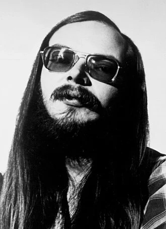 Walter Becker height profile photo