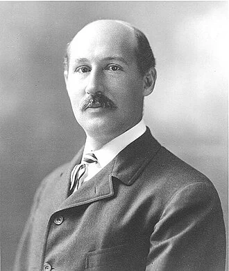 Walter Camp height profile photo