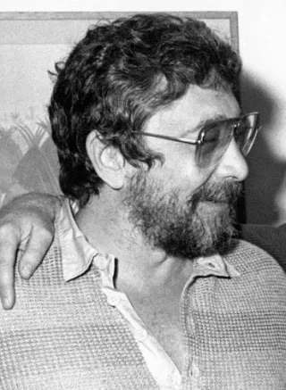 Walter Yetnikoff height profile photo