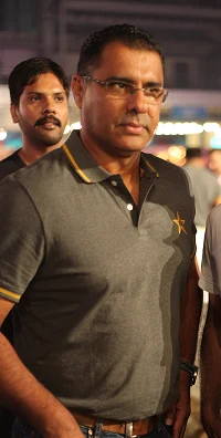 Waqar Younis height profile photo