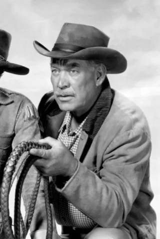 Ward Bond height profile photo