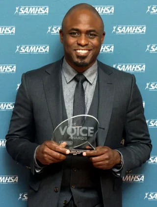 Wayne Brady height profile photo