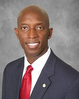 Wayne Messam height profile photo