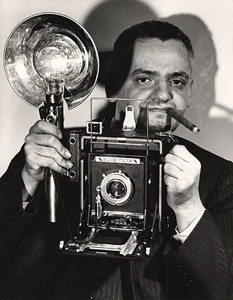 Weegee height profile photo