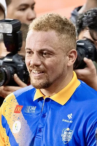 Wes Brown height profile photo