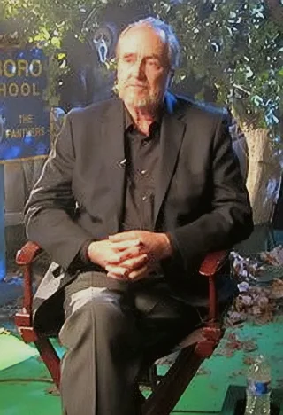 Wes Craven height profile photo