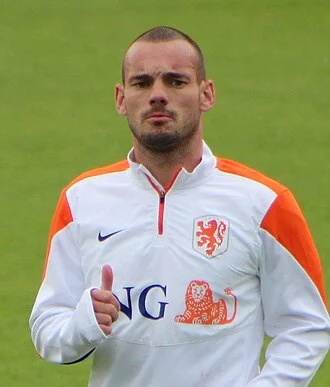 Wesley Sneijder height profile photo