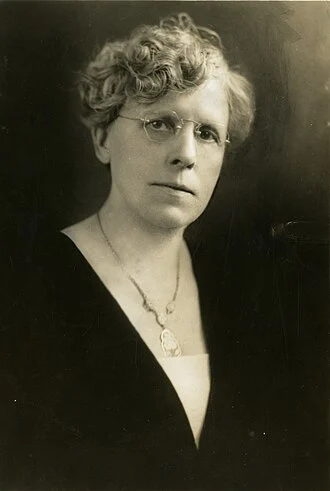 Wilhelmine Key height profile photo