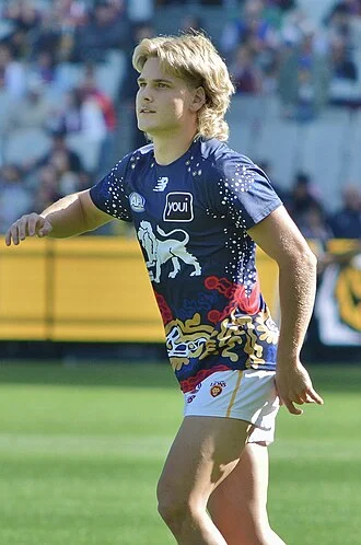 Will Ashcroft height profile photo