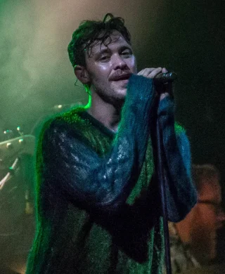 Will Young height profile photo
