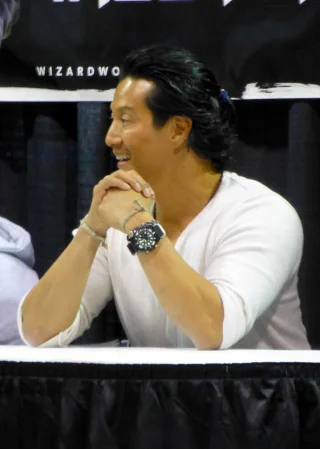 Will Yun Lee height profile photo