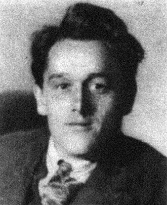 Willi Münzenberg height profile photo