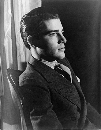 William Hopper height profile photo