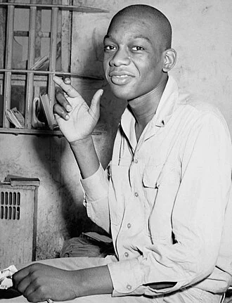 Willie Francis height profile photo