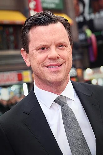 Willie Geist height profile photo