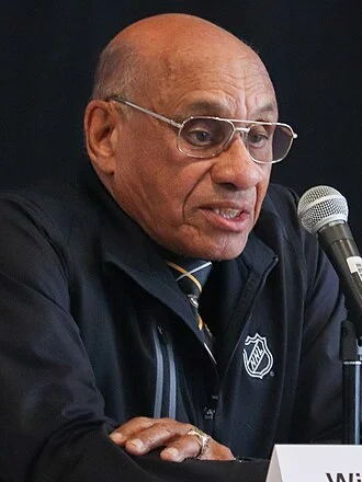Willie O'Ree height profile photo