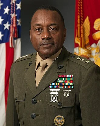 Willie Williams (general) height profile photo