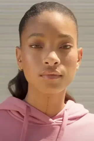 Willow Smith height profile photo