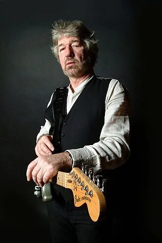 Willy Russell height profile photo
