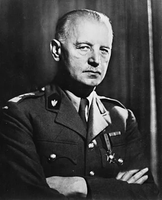 Władysław Sikorski height profile photo
