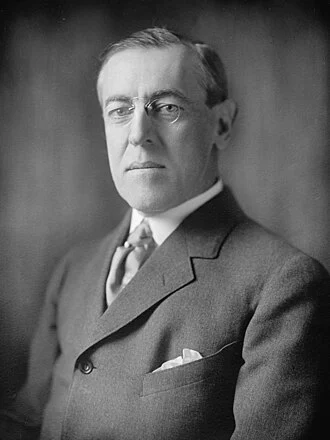 Woodrow Wilson height profile photo