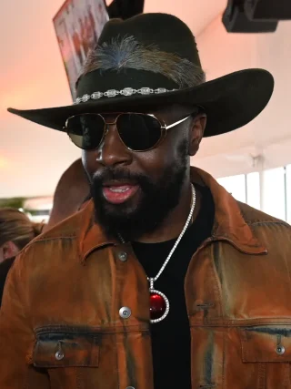 Wyclef Jean height profile photo