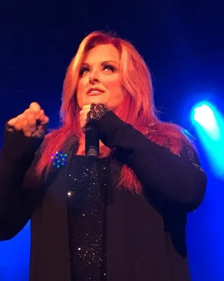 Wynonna Judd height profile photo