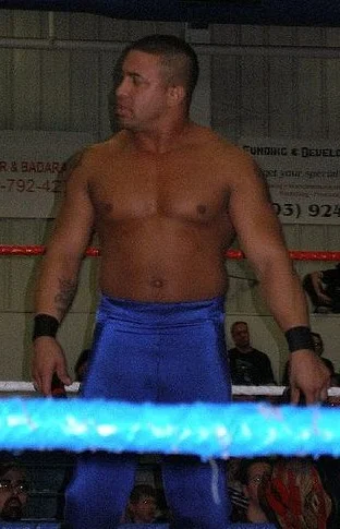 Xavier (wrestler) height profile photo