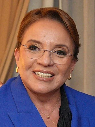 Xiomara Castro height profile photo