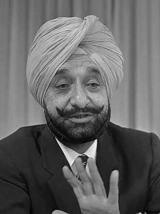 Yadavindra Singh height profile photo