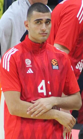 Yam Madar height profile photo