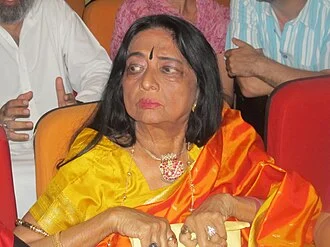 Yamini Krishnamurthy height profile photo