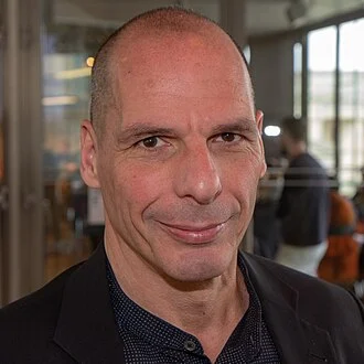 Yanis Varoufakis height profile photo
