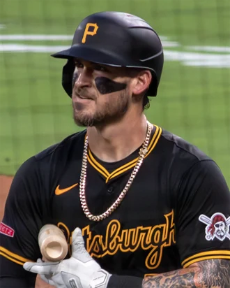 Yasmani Grandal height profile photo