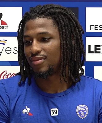 Yasser Larouci height profile photo