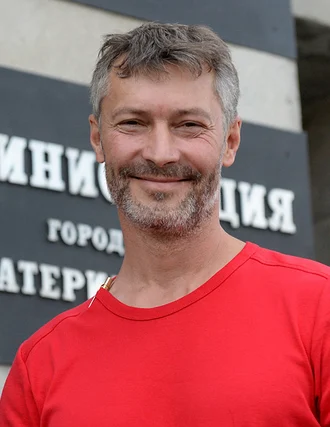 Yevgeny Roizman height profile photo