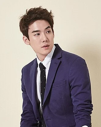 Yoo Yeon-seok height profile photo