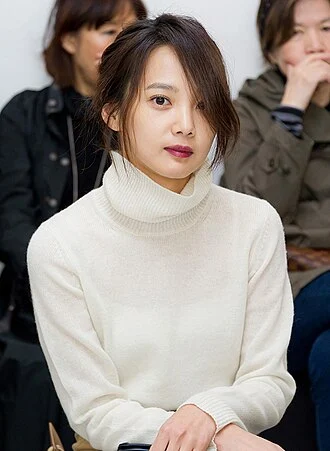 Yoon Seung-ah height profile photo