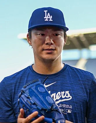 Yoshinobu Yamamoto height profile photo