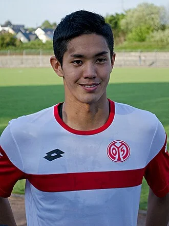 Yoshinori Muto height profile photo