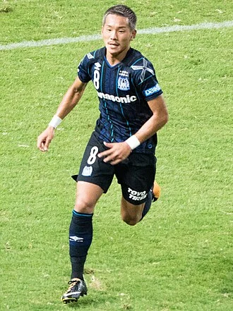 Yosuke Ideguchi height profile photo