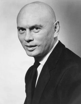 Yul Brynner height profile photo