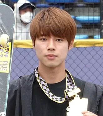 Yuto Horigome (skateboarder) height profile photo
