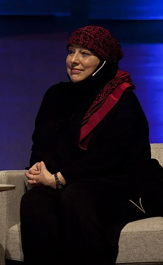 Yvonne Ridley height profile photo