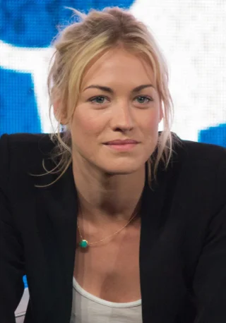 Yvonne Strahovski height profile photo