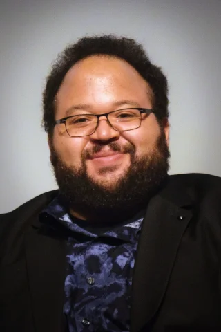 Zach Cherry height profile photo