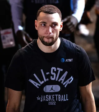 Zach LaVine height profile photo